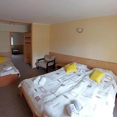 Folwark Tumiany & Restauracja מלון *