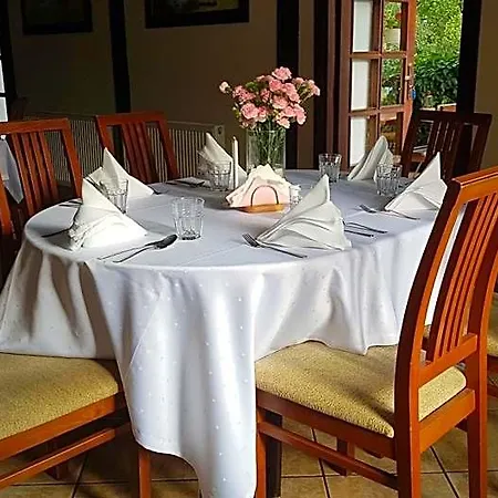 Отель Folwark Tumiany & Restauracja Барчево